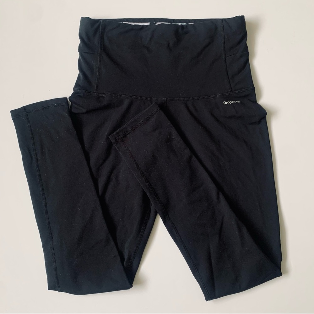 Dragon fit black leggings small